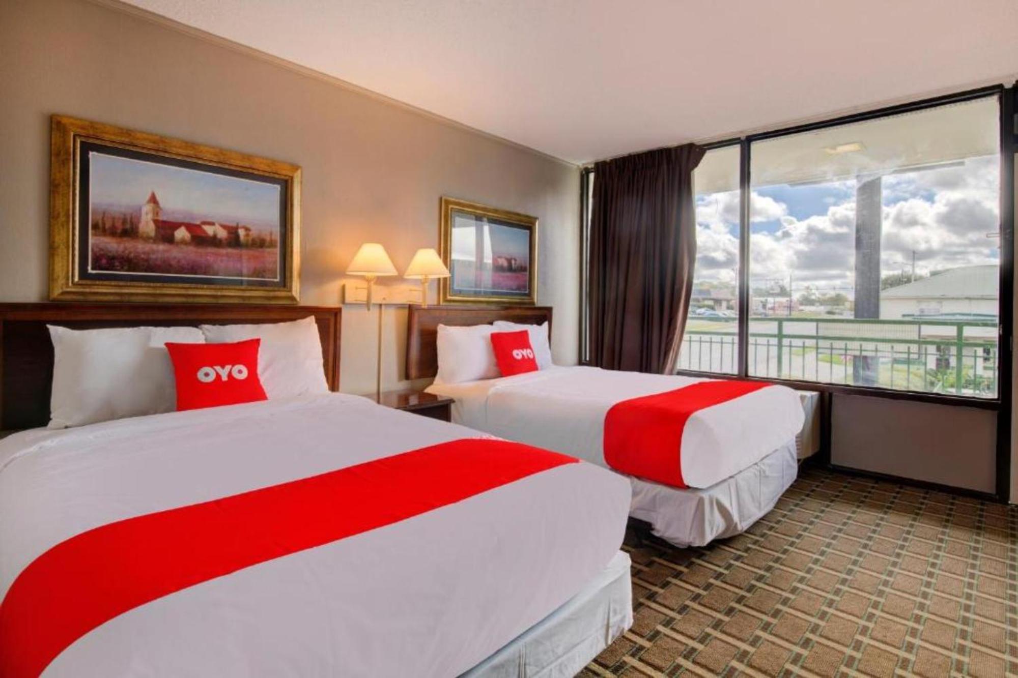 Oyo Hotel Douglas Ga Us-441 Exterior foto