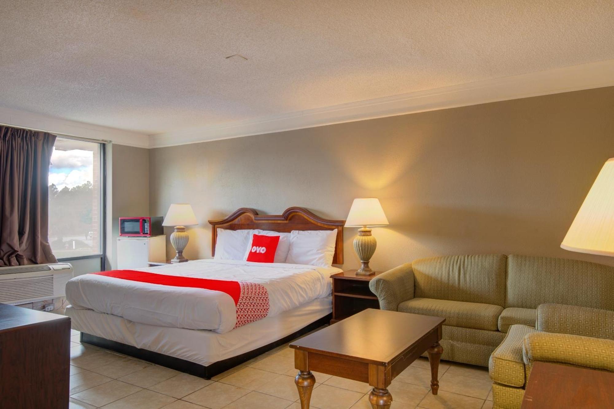 Oyo Hotel Douglas Ga Us-441 Exterior foto