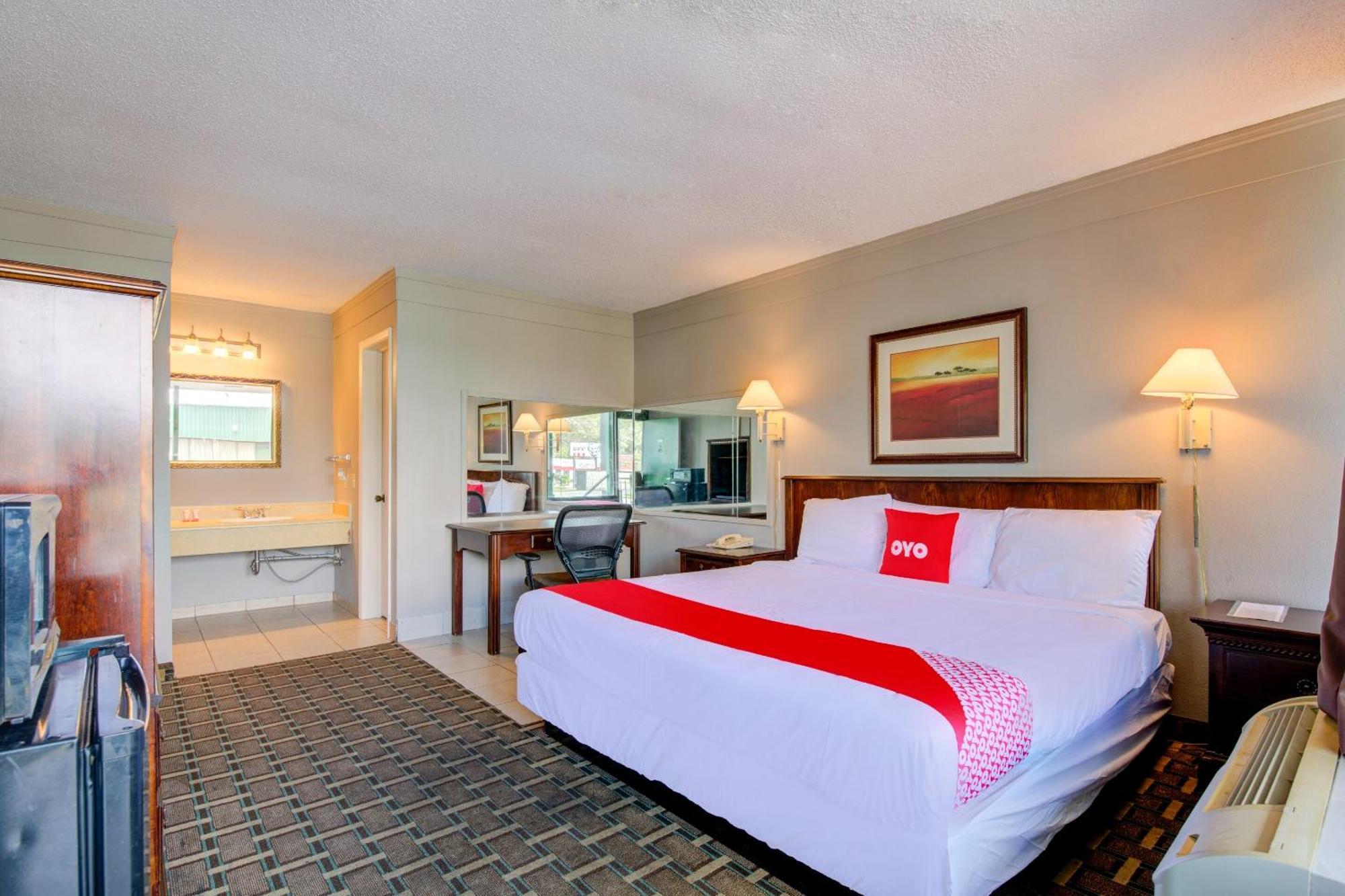 Oyo Hotel Douglas Ga Us-441 Exterior foto